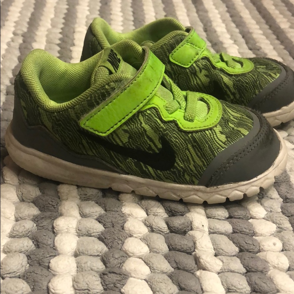 Nike Neon Green and Gray Toddler Sneakers